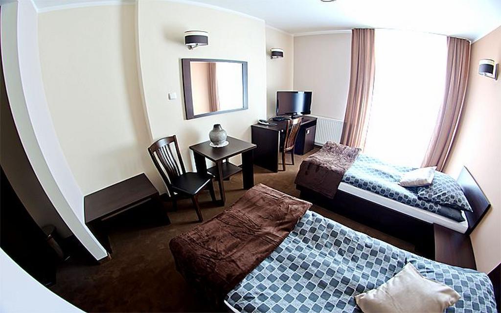 비아위스토크 Willa Tanona B&B 외부 사진